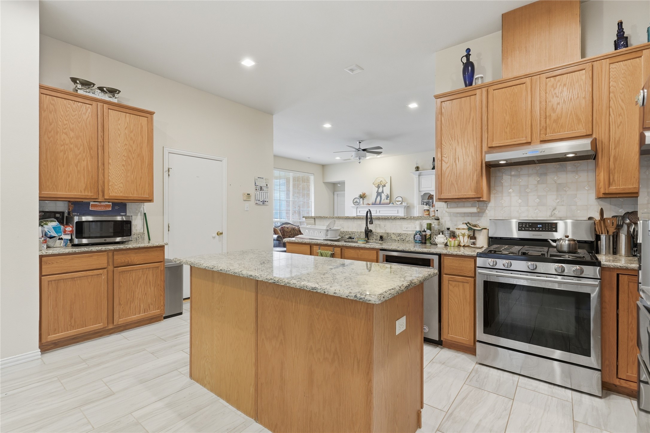6809 Westover Rowlett TX 75089
