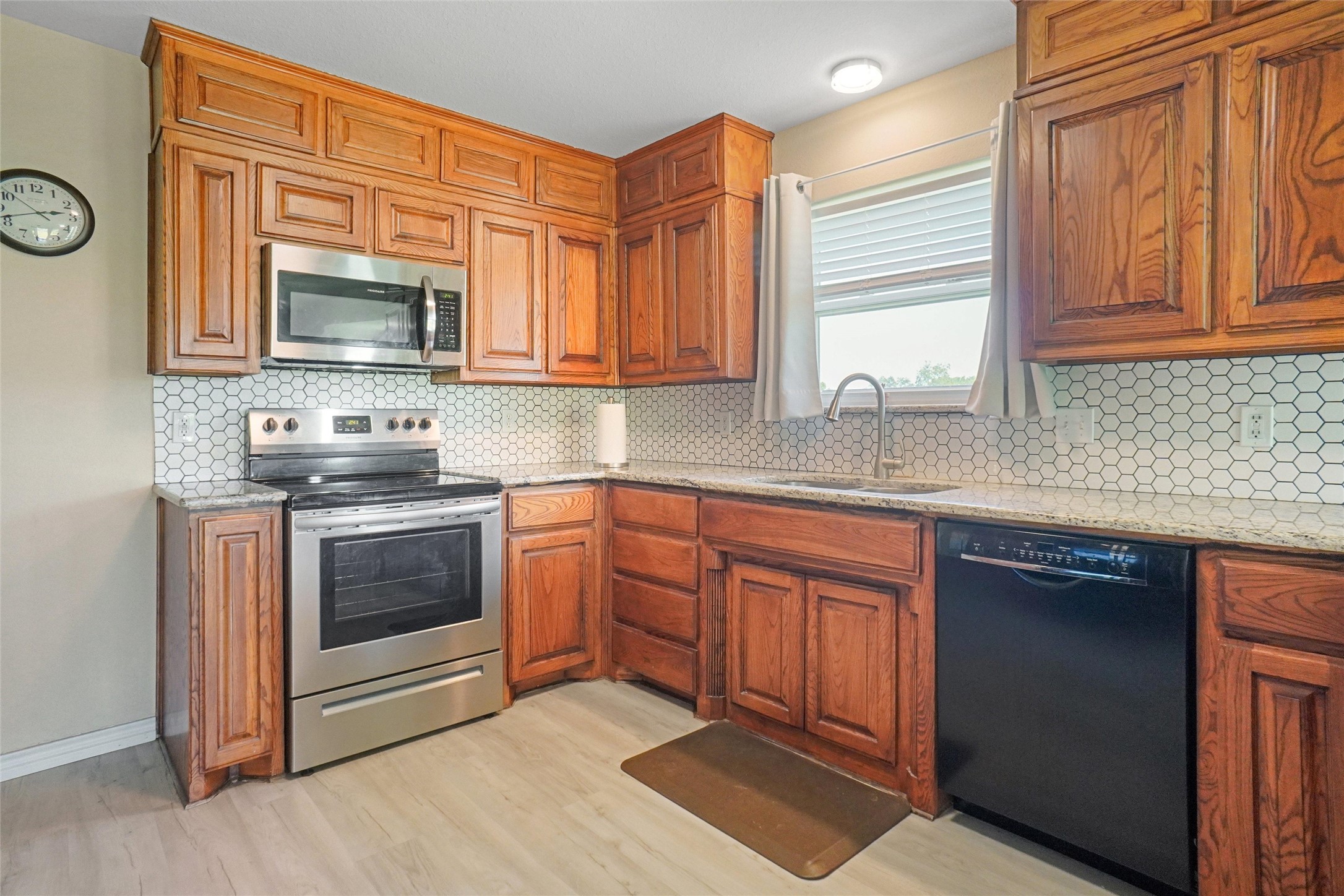 130 Longbranch Drive Decatur TX 76234
