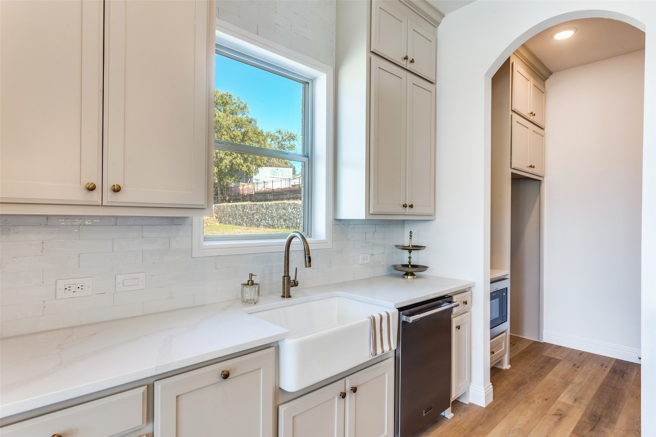 8965 Armstrong Court Benbrook TX 76126