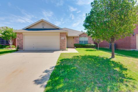 10720 Irish Glen Trail Fort Worth TX 76052