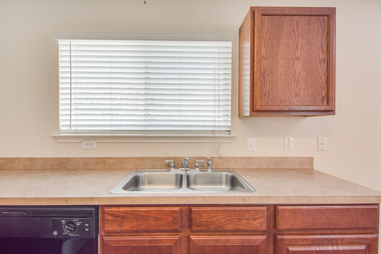 10720 Irish Glen Trail Fort Worth TX 76052