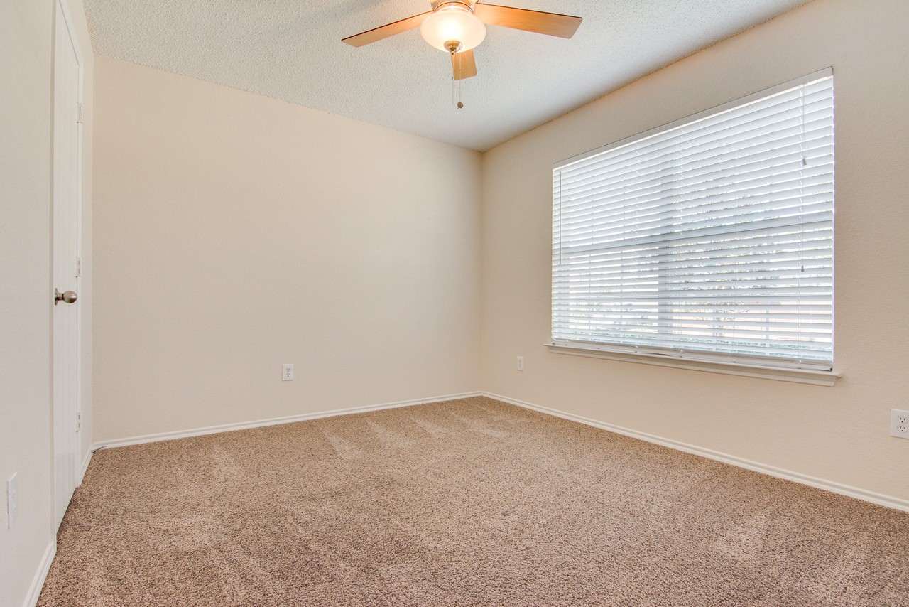 10720 Irish Glen Trail Fort Worth TX 76052