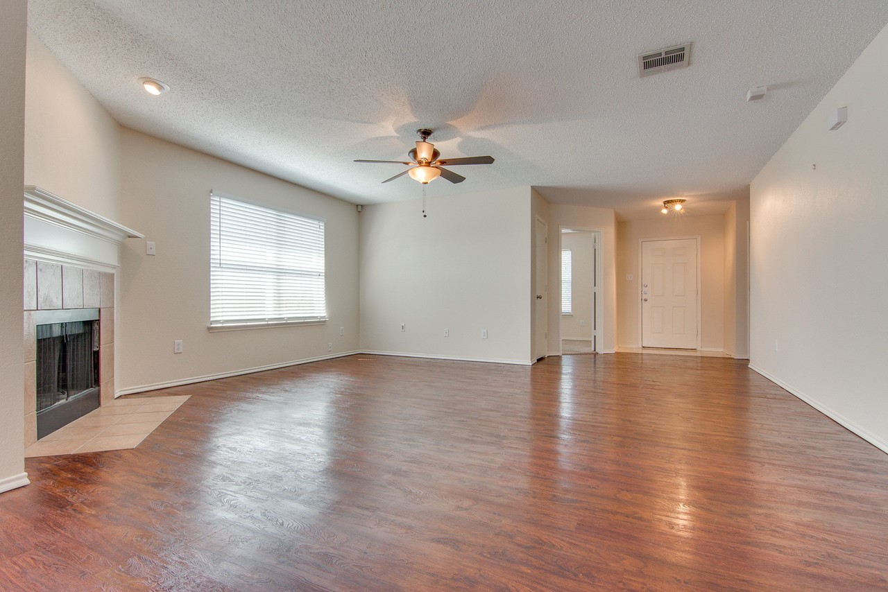 10720 Irish Glen Trail Fort Worth TX 76052