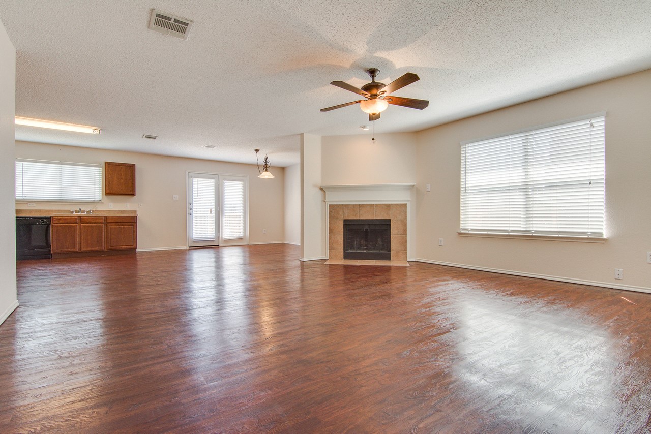 10720 Irish Glen Trail Fort Worth TX 76052