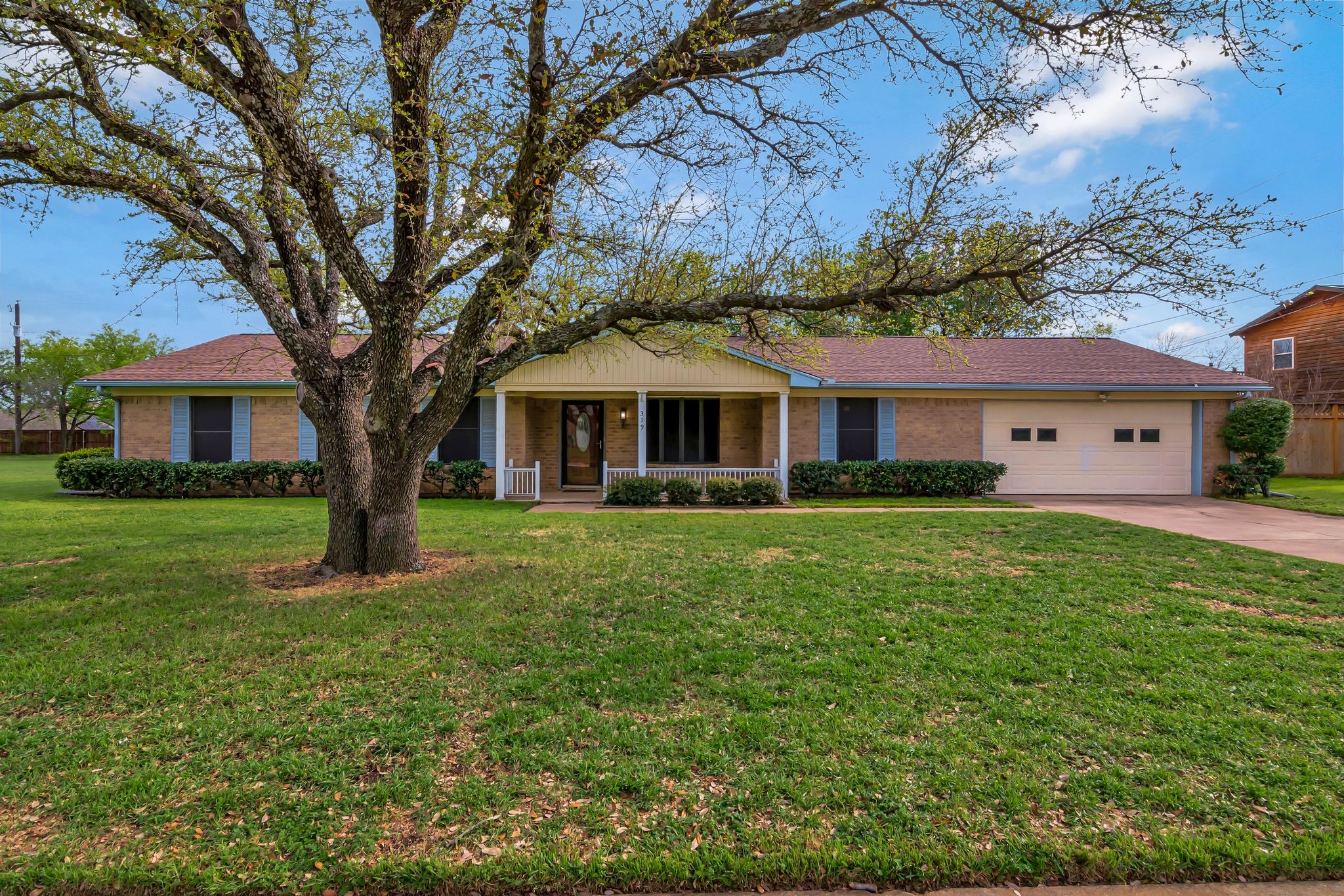 319 Allen Drive Justin TX 76247
