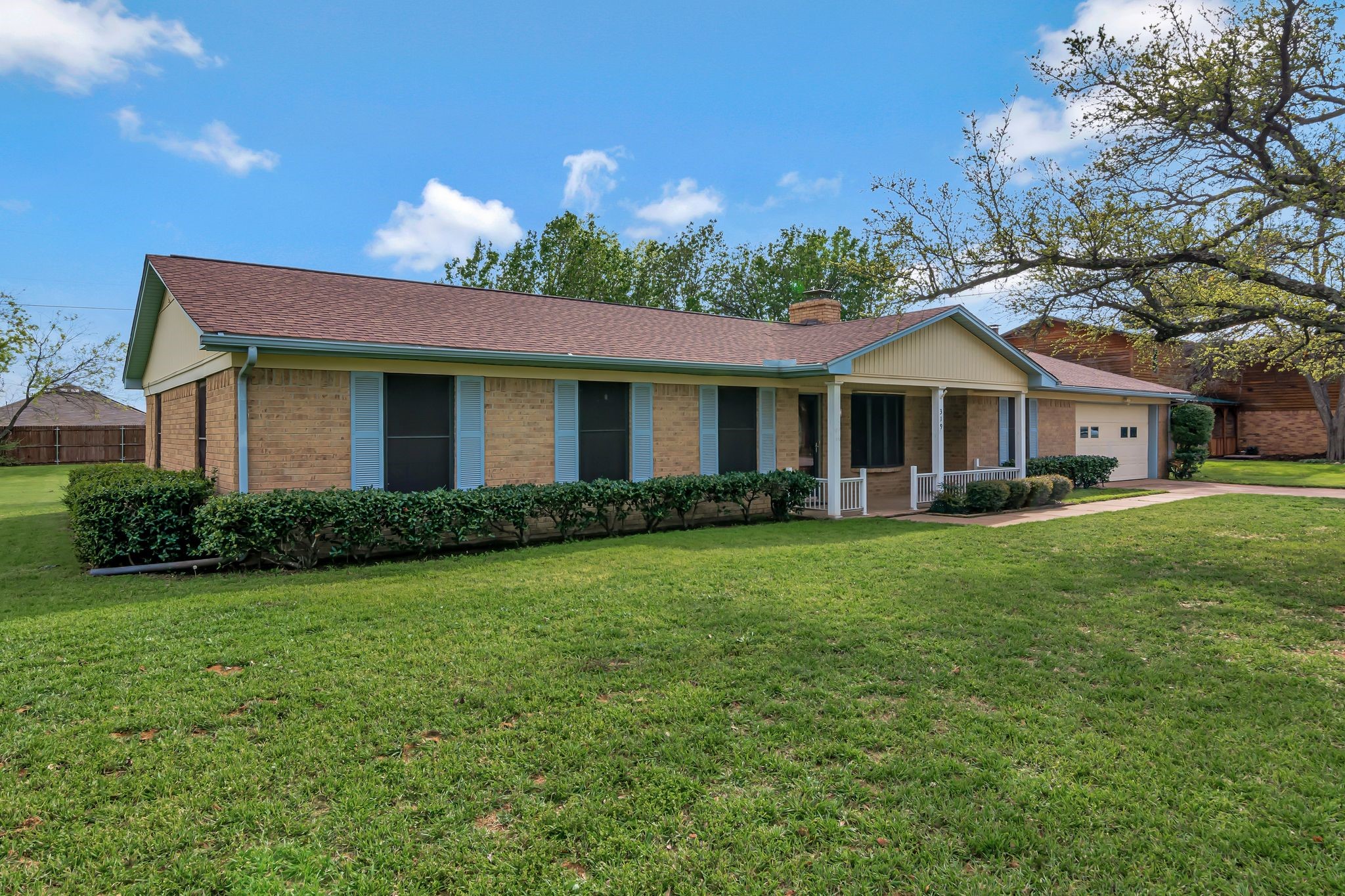 319 Allen Drive Justin TX 76247