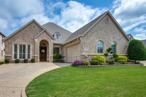 5902 Street Ives Court Arlington TX 76017
