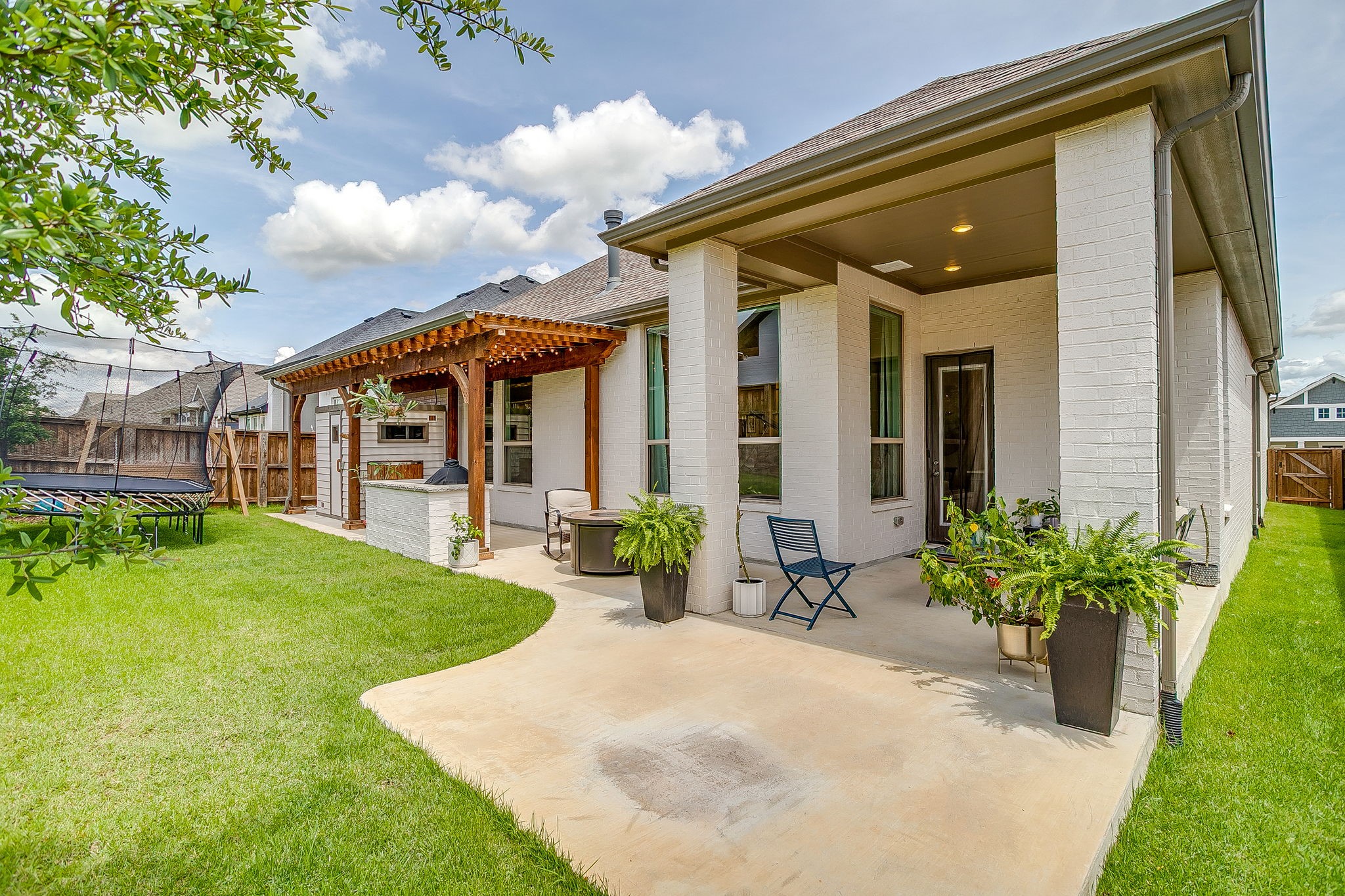 2212 Sandrellan Street Fort Worth TX 76008