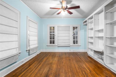 2303 Mistletoe Drive Fort Worth TX 76110