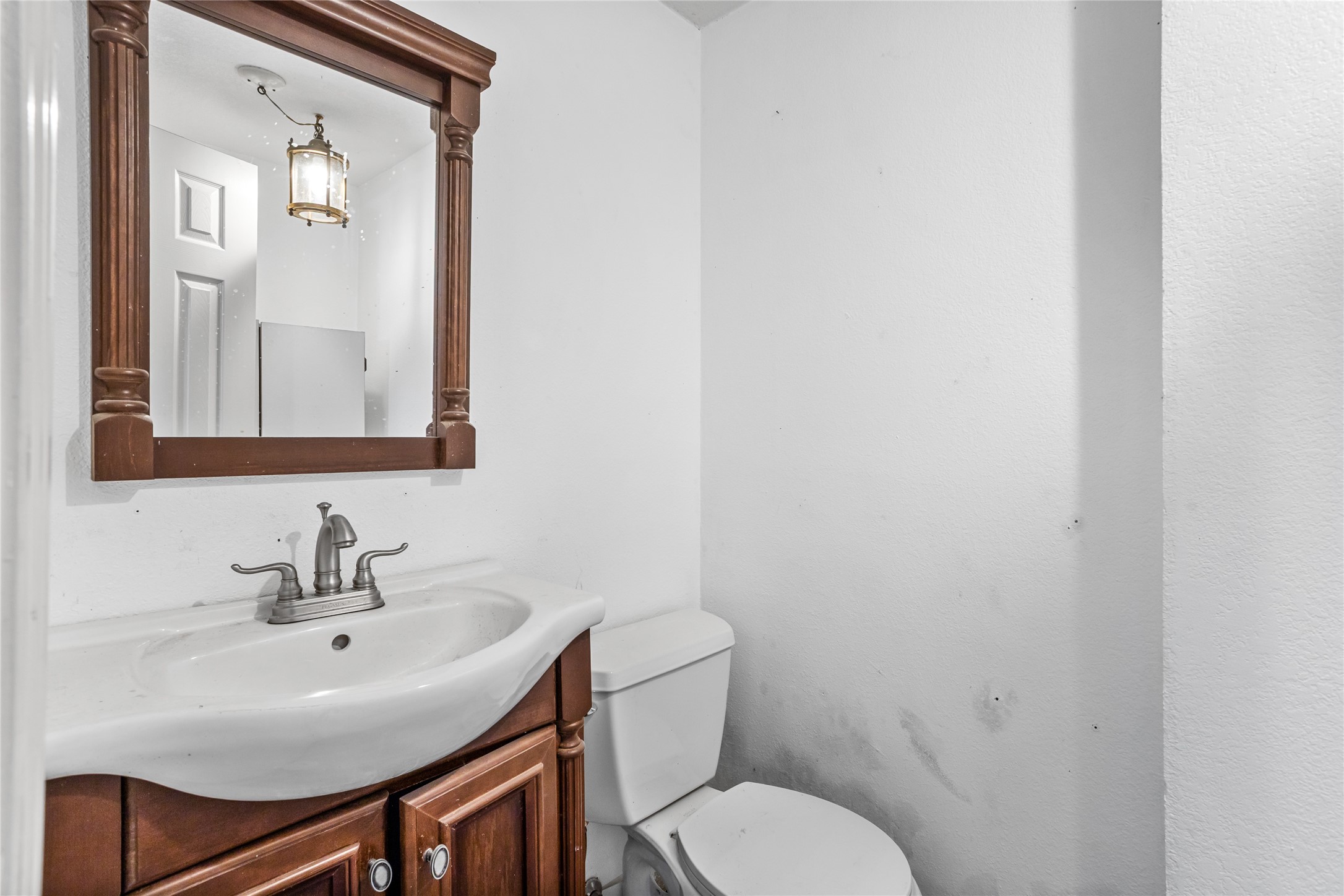 2303 Mistletoe Drive Fort Worth TX 76110