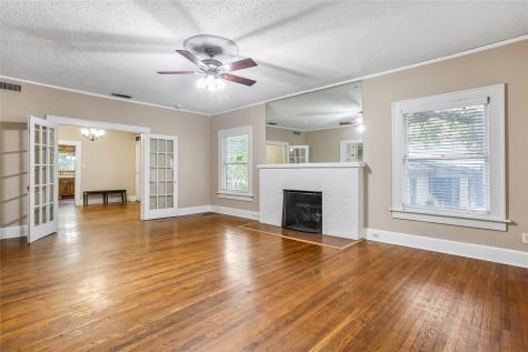 2303 Mistletoe Drive Fort Worth TX 76110