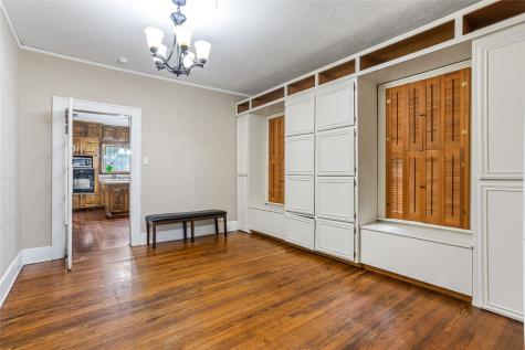 2303 Mistletoe Drive Fort Worth TX 76110