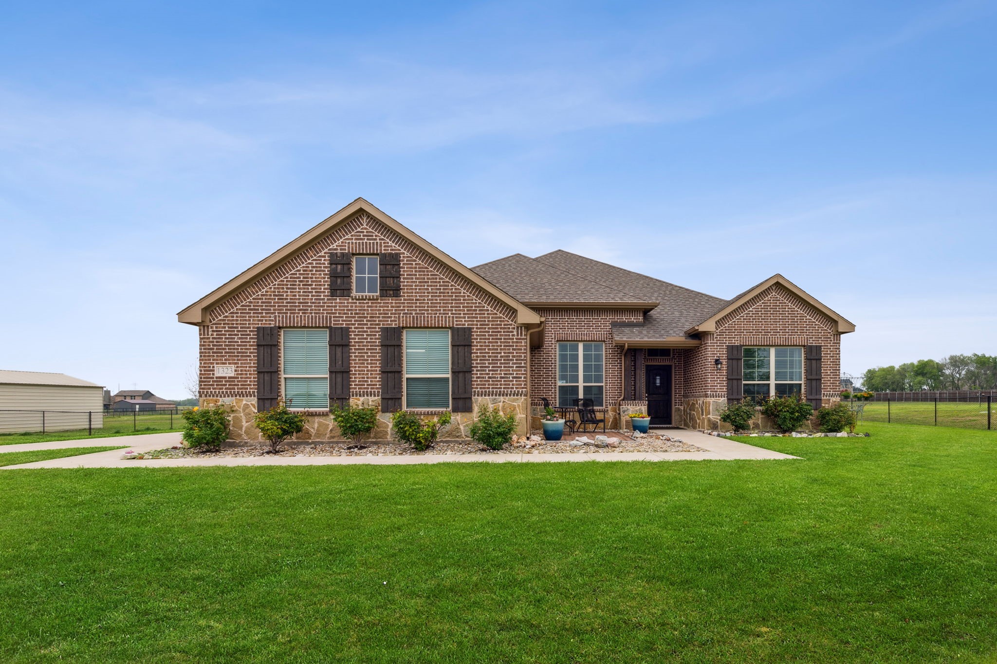 1323 Summerlin Lane Nevada TX 75173