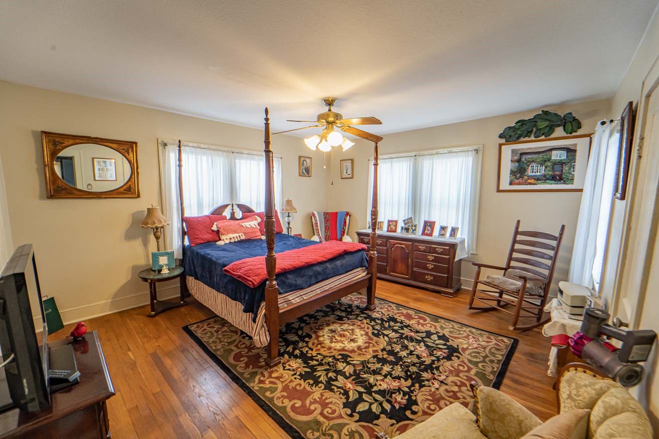 900 W West Walker Breckenridge TX 76424