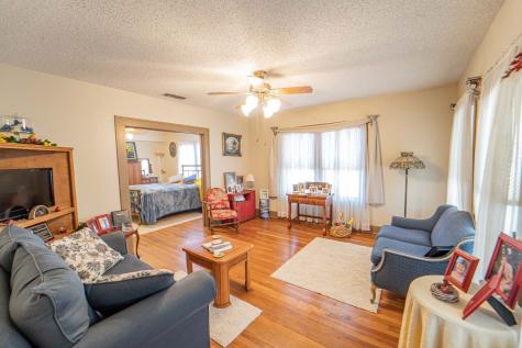 900 W West Walker Breckenridge TX 76424