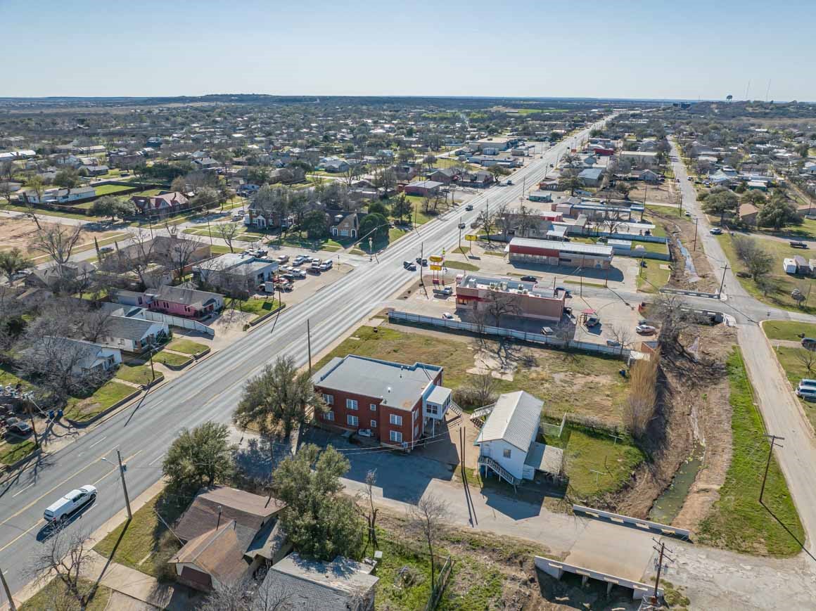 900 W West Walker Breckenridge TX 76424
