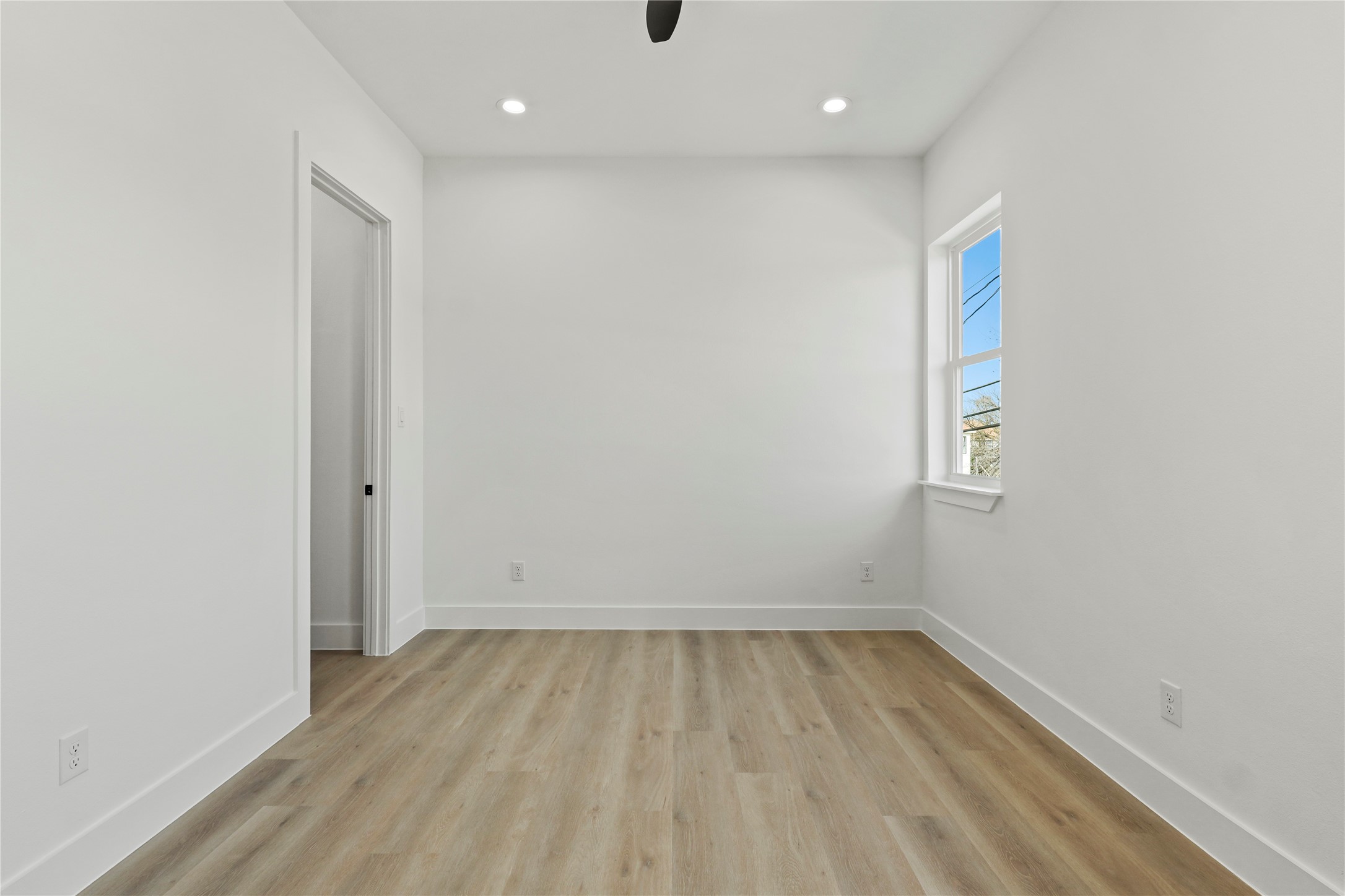 1503 Dennison Street Dallas TX 75212