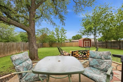 1706 W Doyle Street Granbury TX 76048