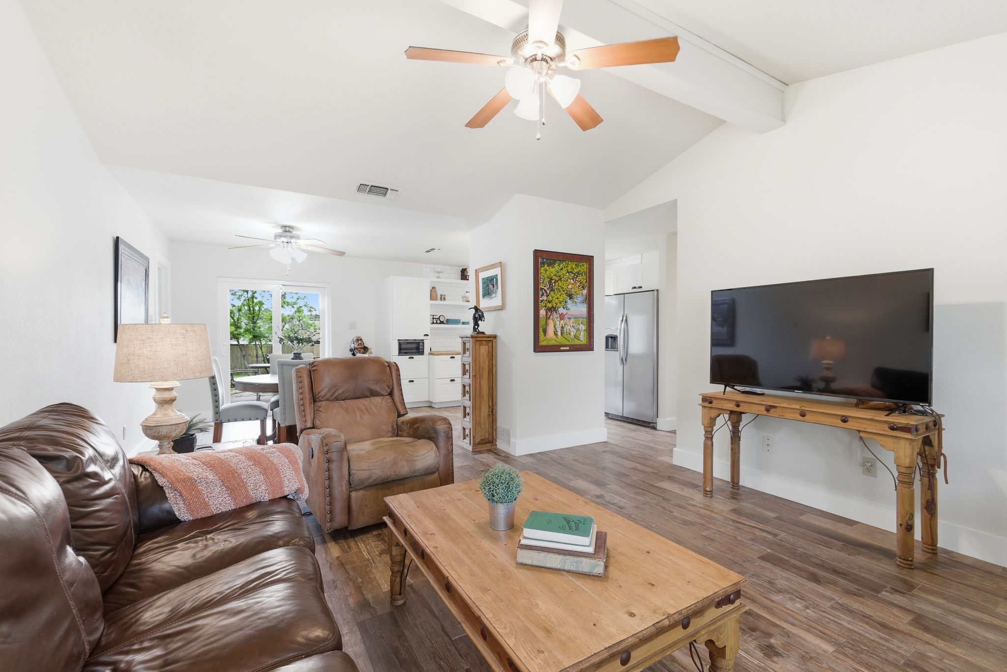 1706 W Doyle Street Granbury TX 76048