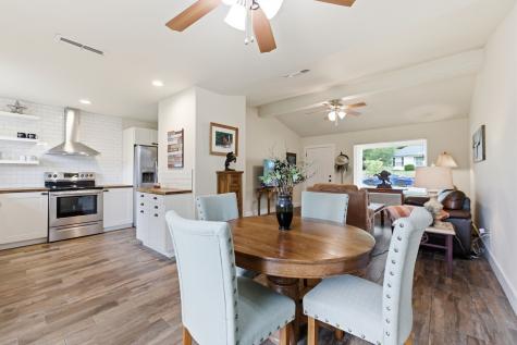 1706 W Doyle Street Granbury TX 76048