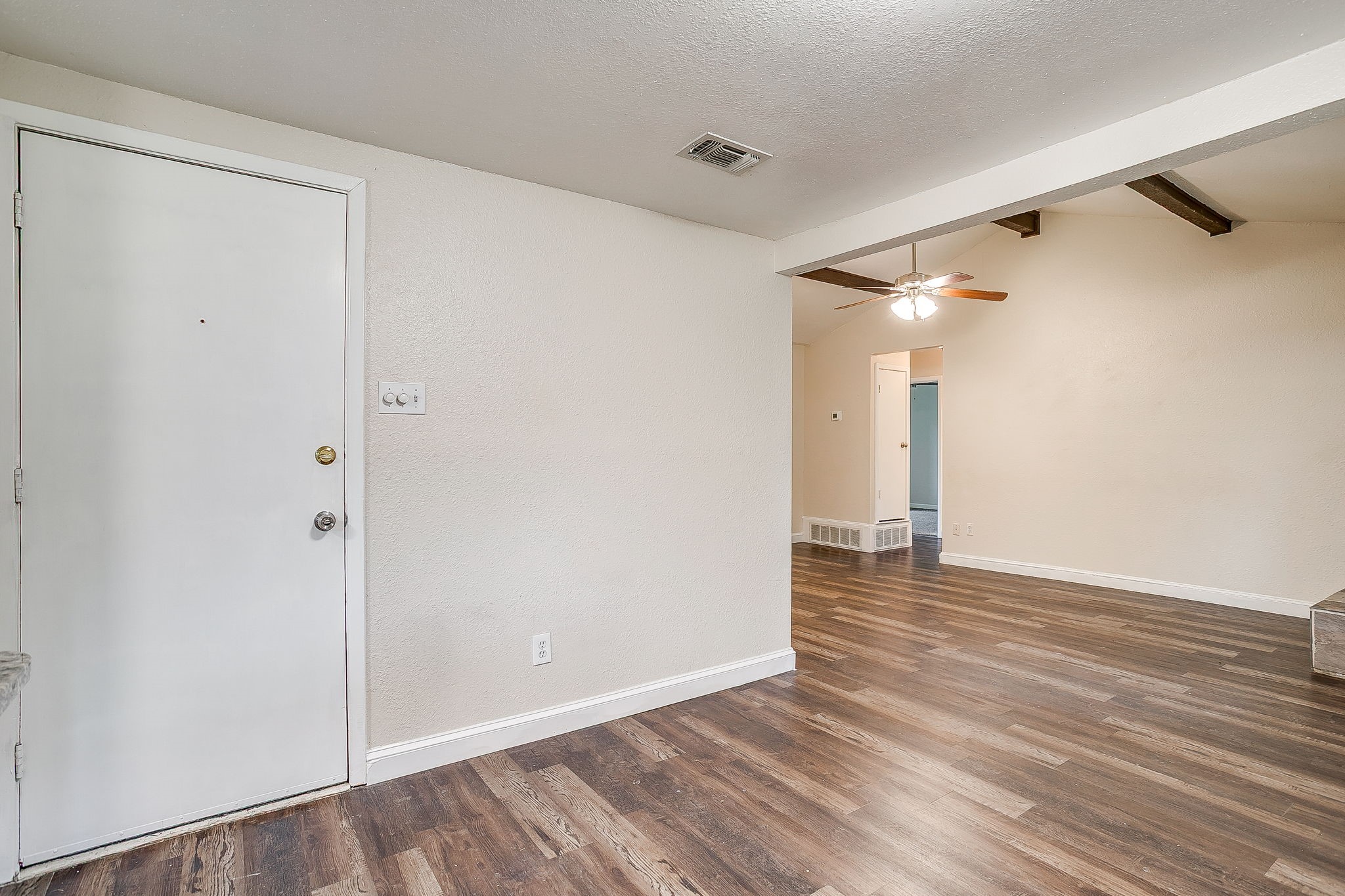 908 Skylark Mansfield TX 76063