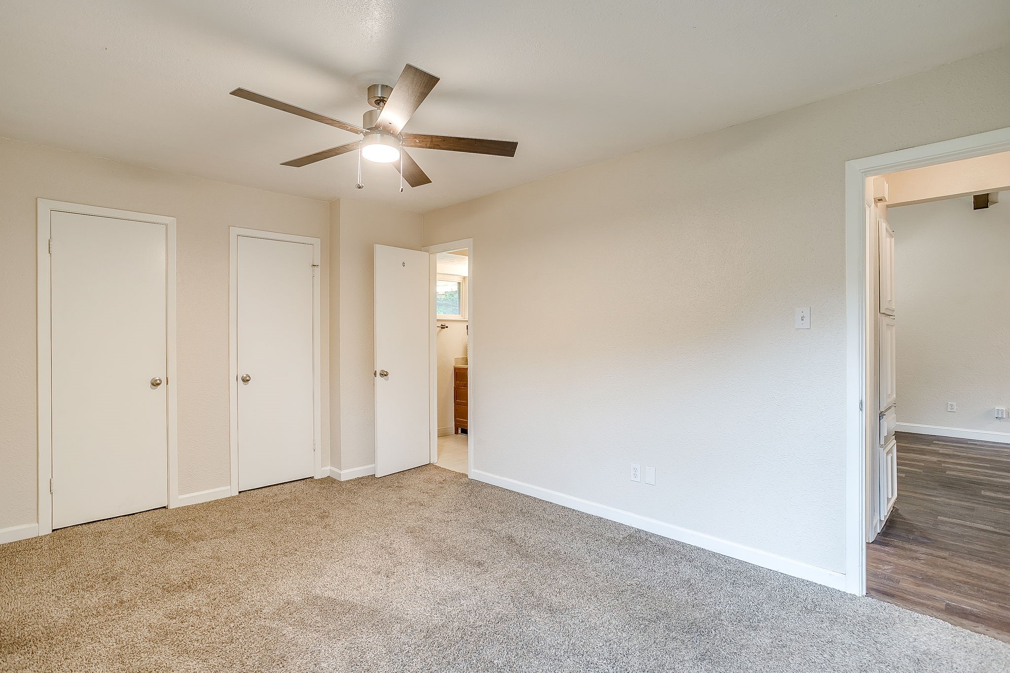 908 Skylark Mansfield TX 76063