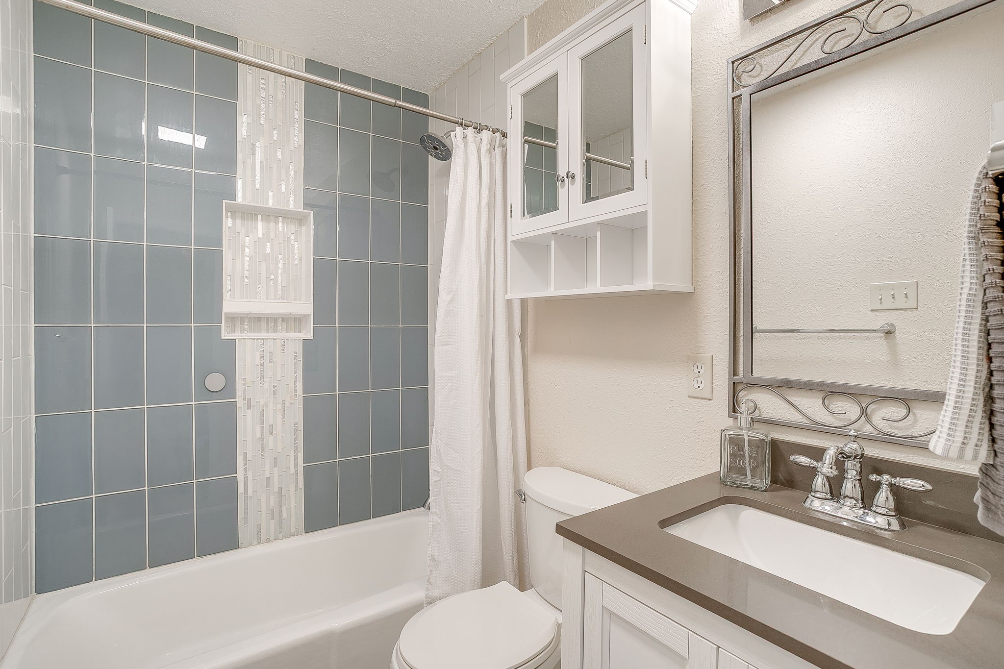 908 Skylark Mansfield TX 76063
