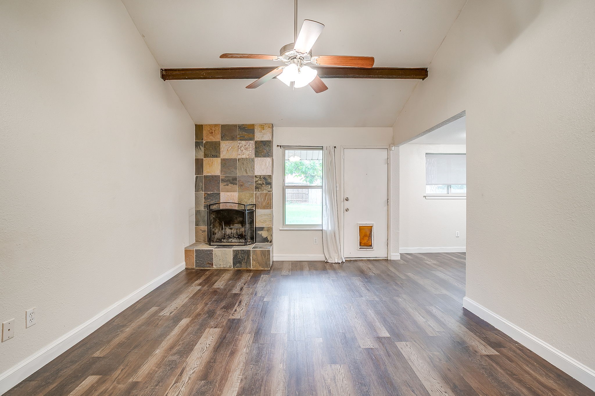 908 Skylark Mansfield TX 76063