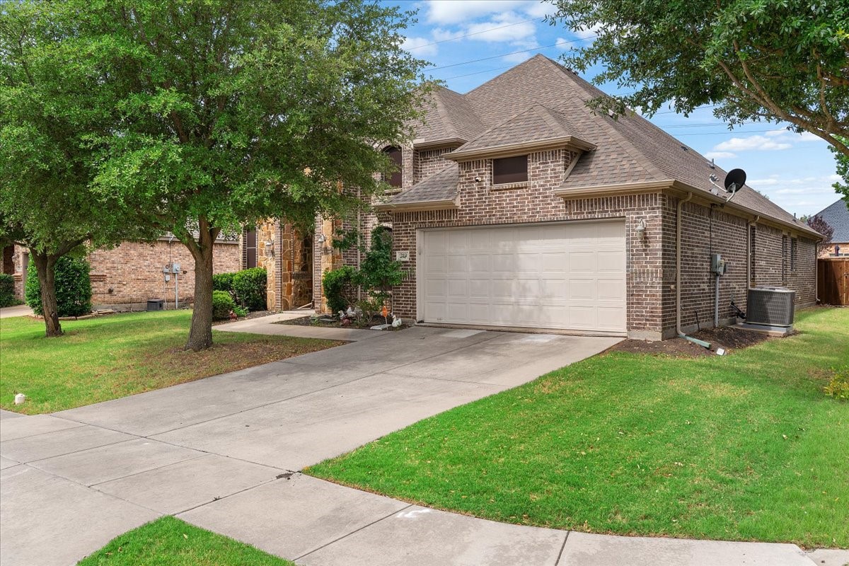 219 Boardwalk Avenue Waxahachie TX 75165