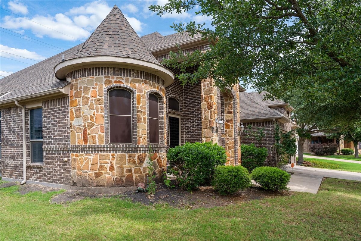 219 Boardwalk Avenue Waxahachie TX 75165