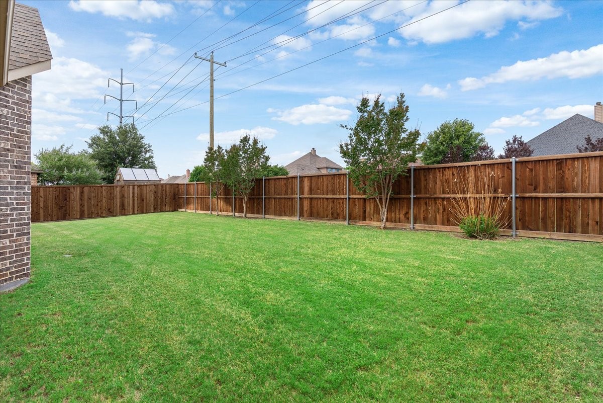 219 Boardwalk Avenue Waxahachie TX 75165