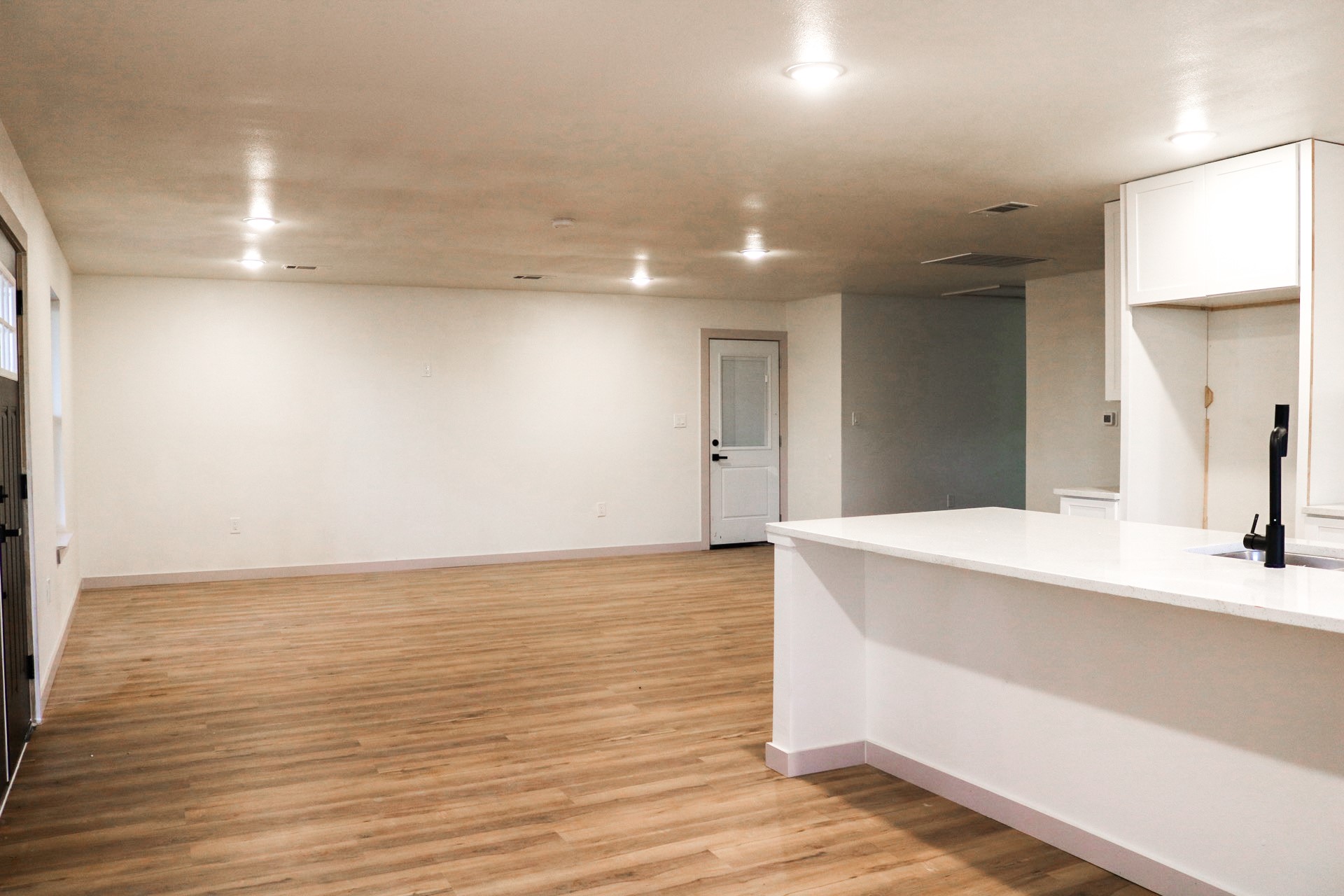 603 N 1st Street Midlothian TX 76065