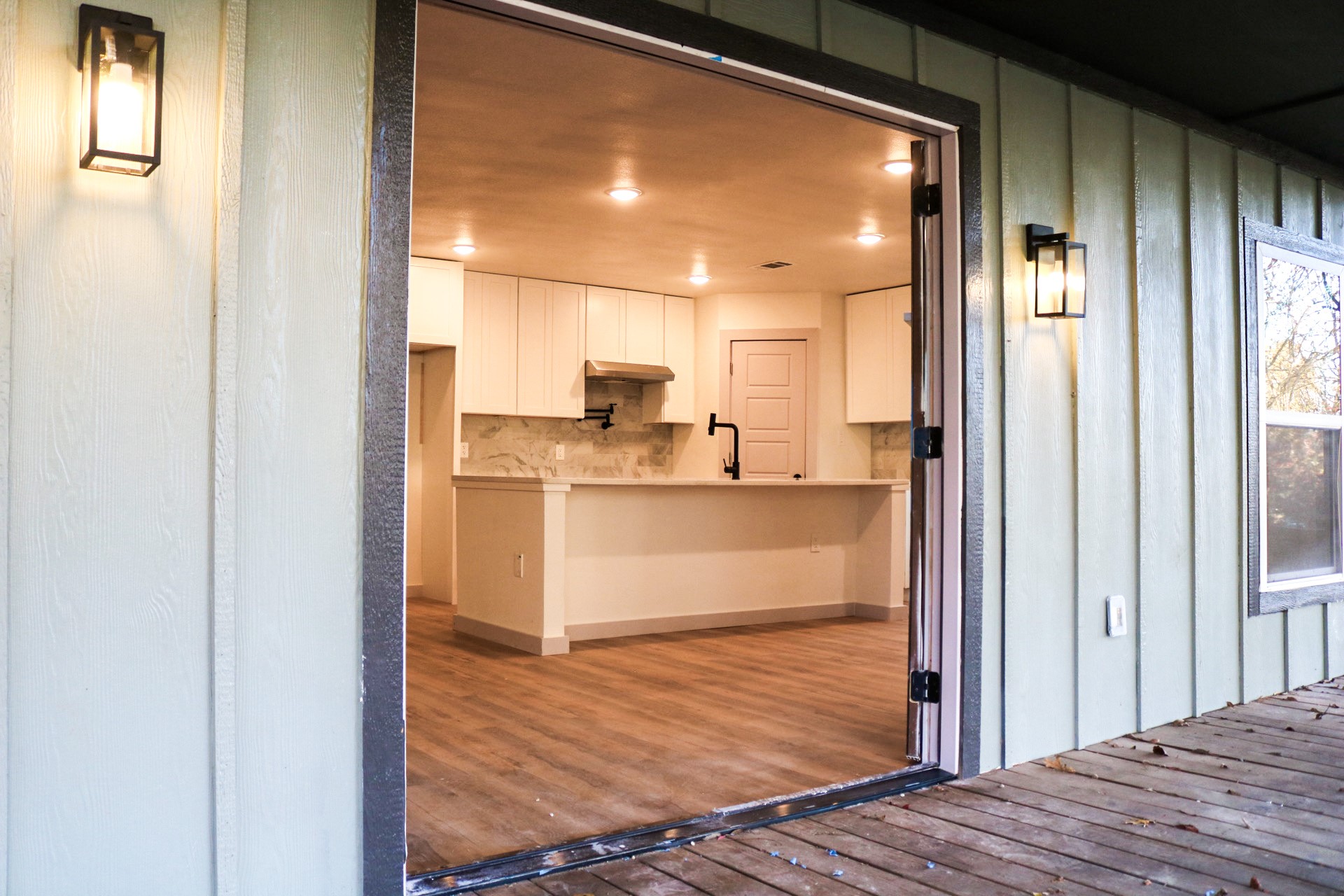 603 N 1st Street Midlothian TX 76065