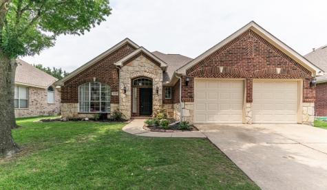 6015 Laurel Crest Lane Sachse TX 75048