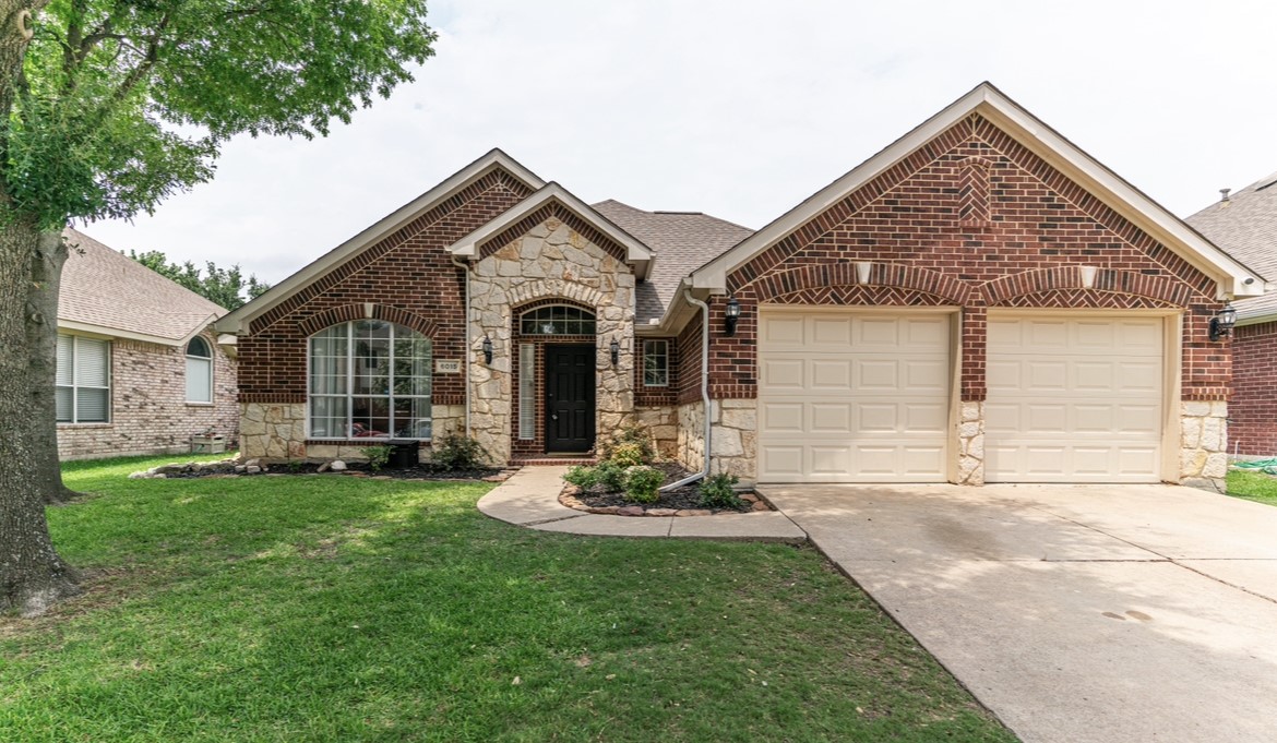 6015 Laurel Crest Lane Sachse TX 75048