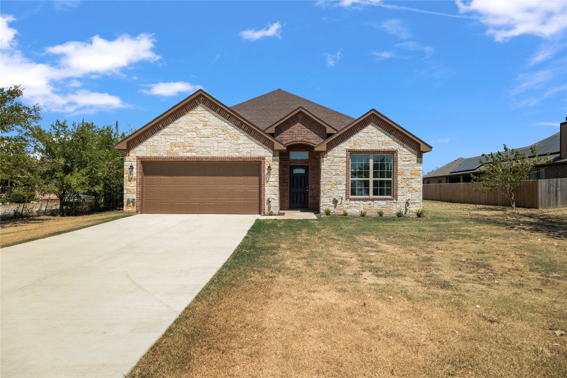 8633 Melinda Drive Alvarado TX 76009