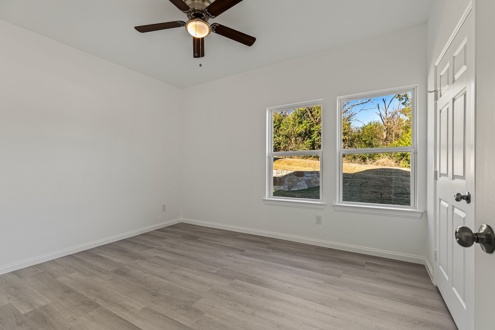 2619 Hillside Drive Granbury TX 76048