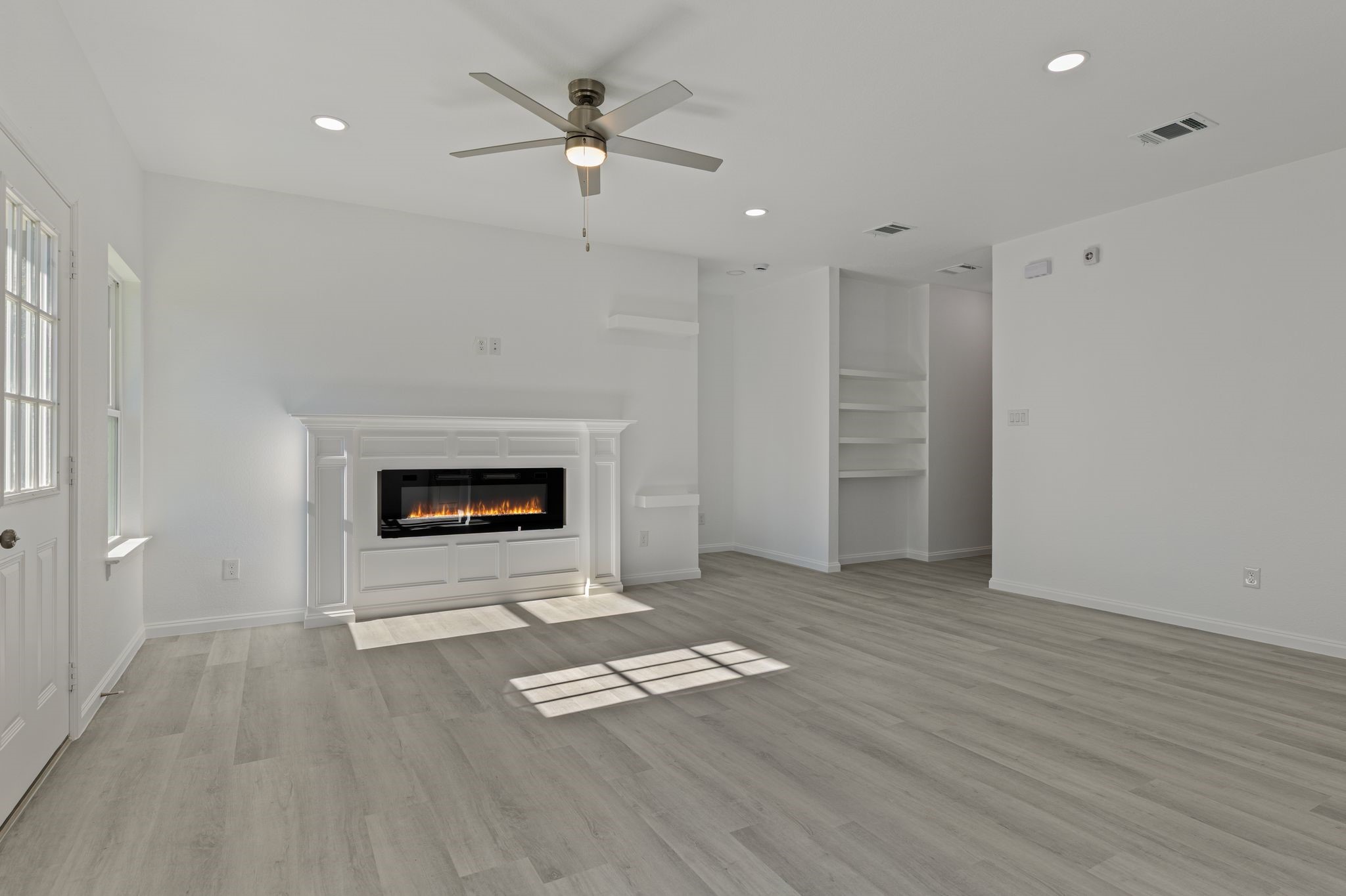 2619 Hillside Drive Granbury TX 76048