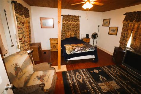 10543 Old Joy Shannon Road Henrietta TX 76365