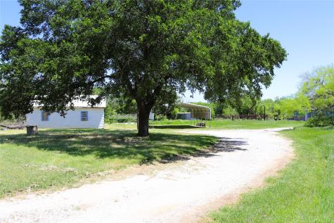 10543 Old Joy Shannon Road Henrietta TX 76365