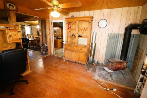 10543 Old Joy Shannon Road Henrietta TX 76365
