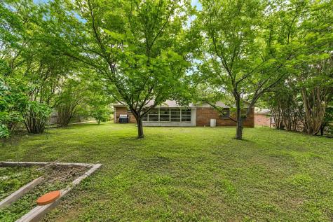 805 Long Drive Mineral Wells TX 76067