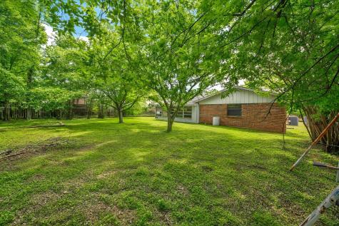 805 Long Drive Mineral Wells TX 76067