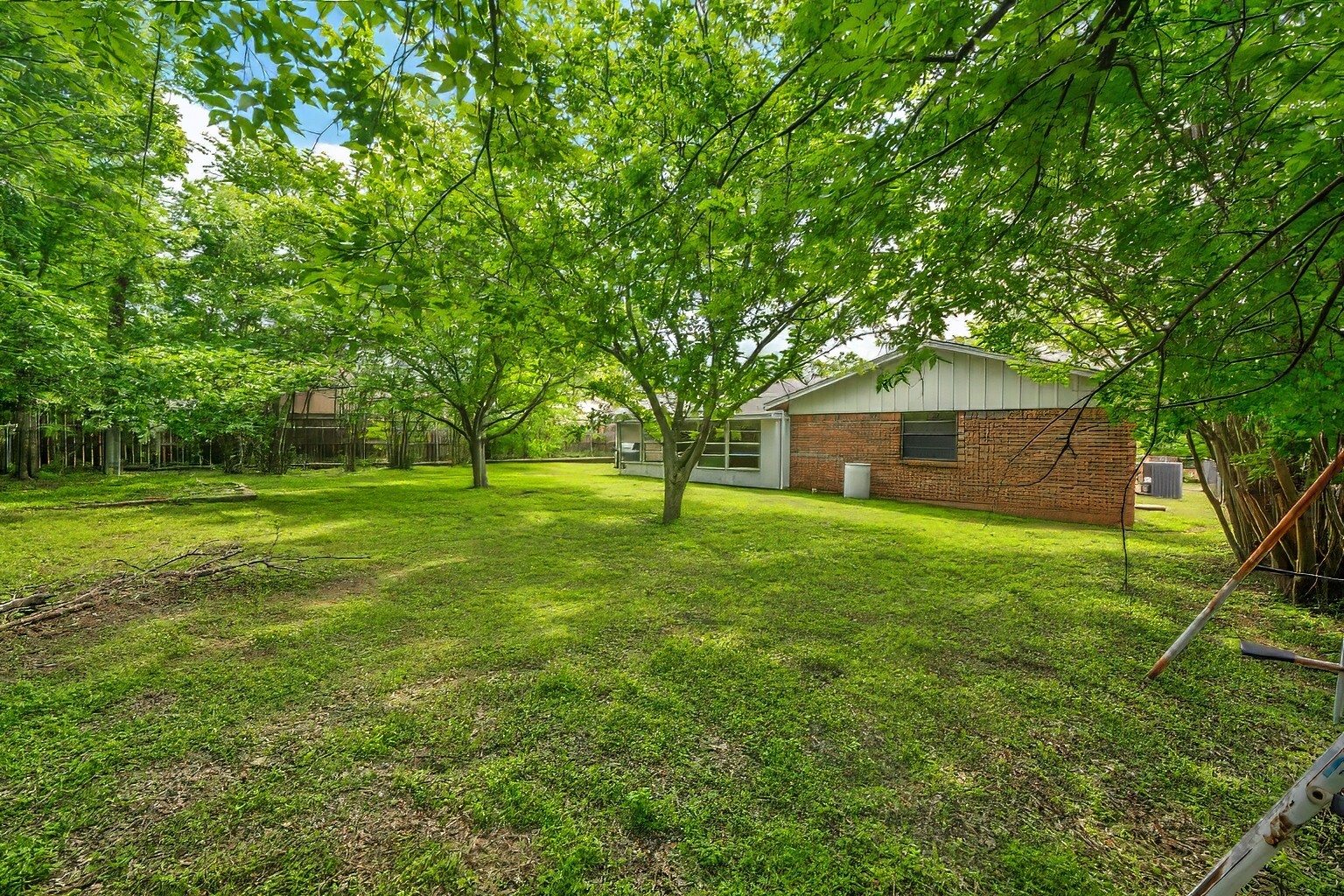 805 Long Drive Mineral Wells TX 76067