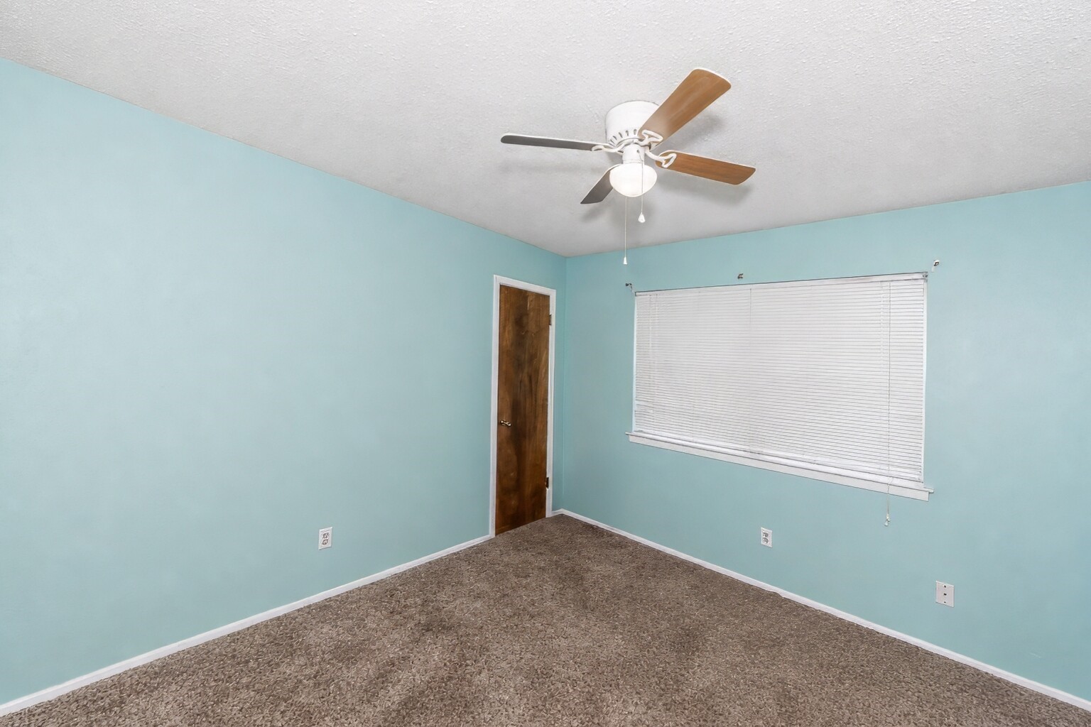 805 Long Drive Mineral Wells TX 76067