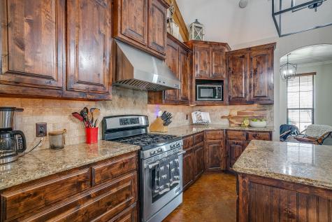 160 Goodnight Trail Rhome TX 76078