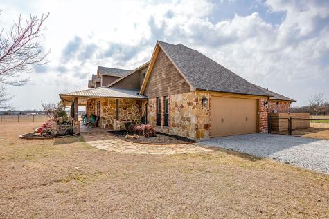 160 Goodnight Trail Rhome TX 76078