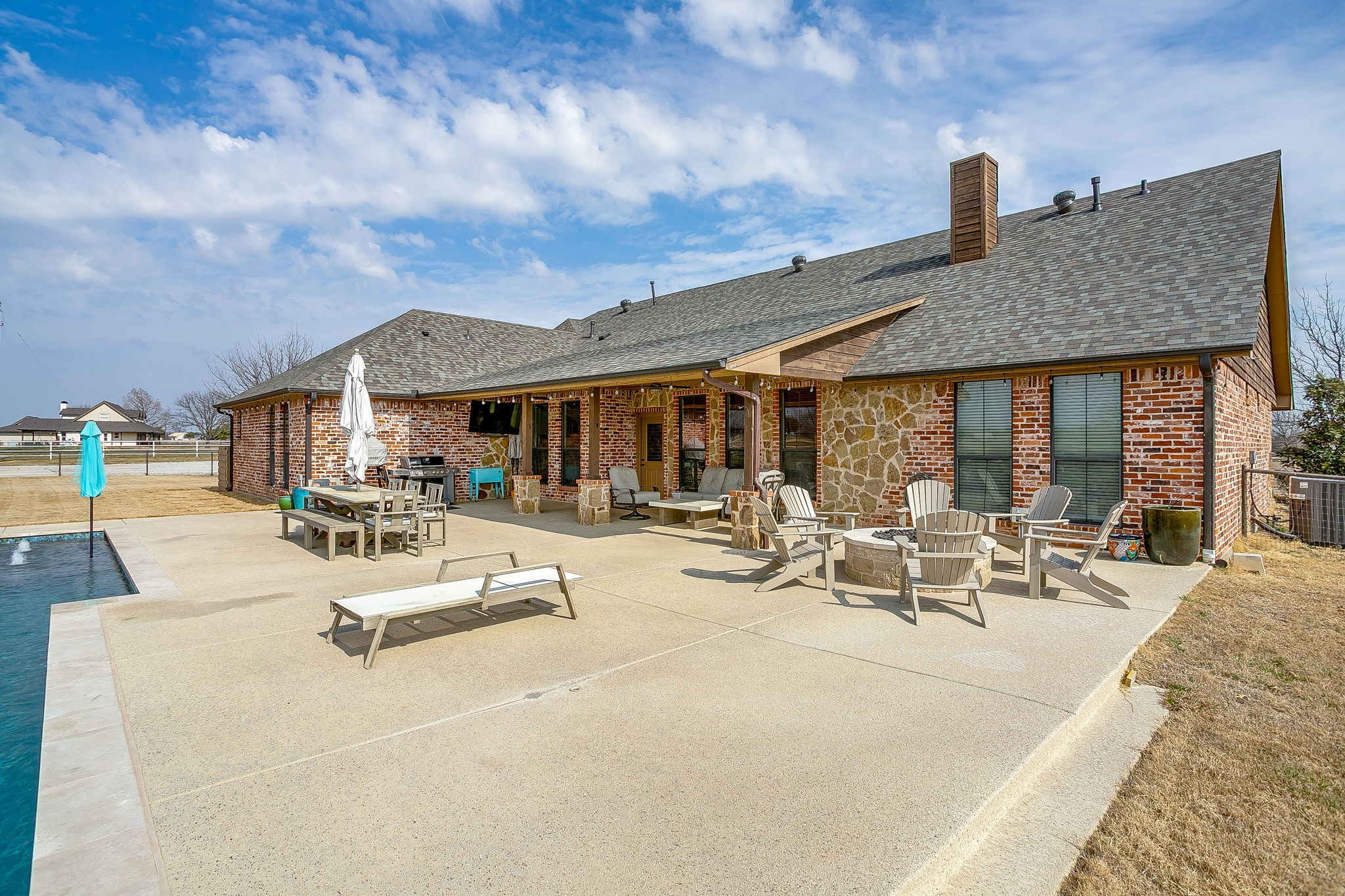 160 Goodnight Trail Rhome TX 76078