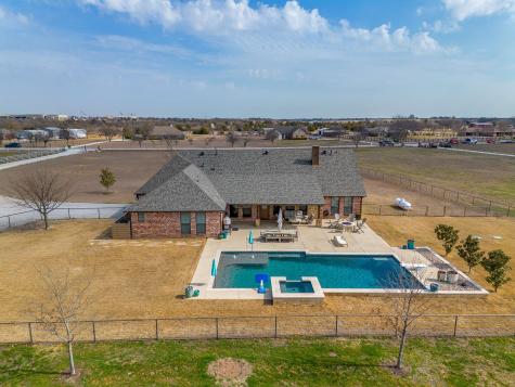160 Goodnight Trail Rhome TX 76078