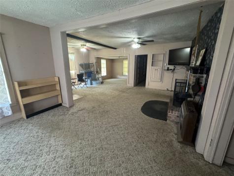2710 Us Highway 80 Grand Saline TX 75140